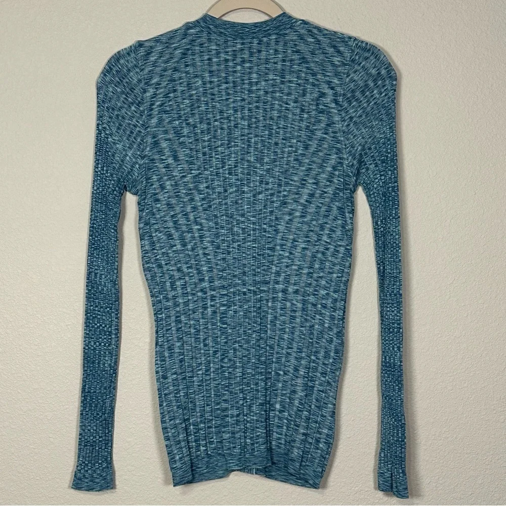 Athleta Revolve Seamless Ribbed Cardigan in Borealis Blue - Size Small